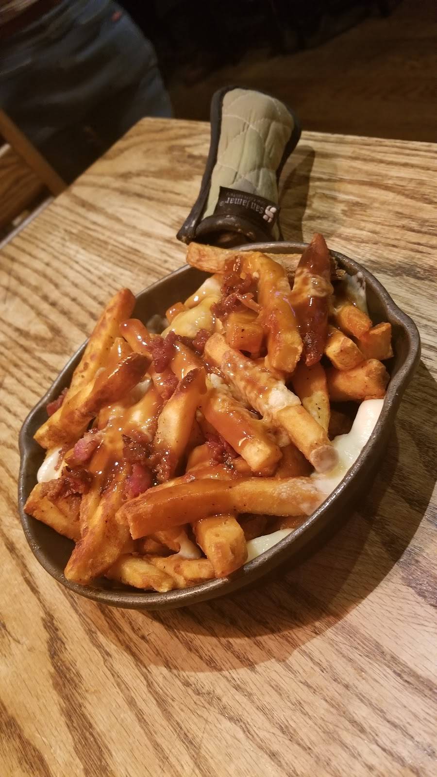 Brix Pubaria | restaurant | 60 Main St, Cortland, NY 13045, USA | 6076620006 OR +1 607-662-0006