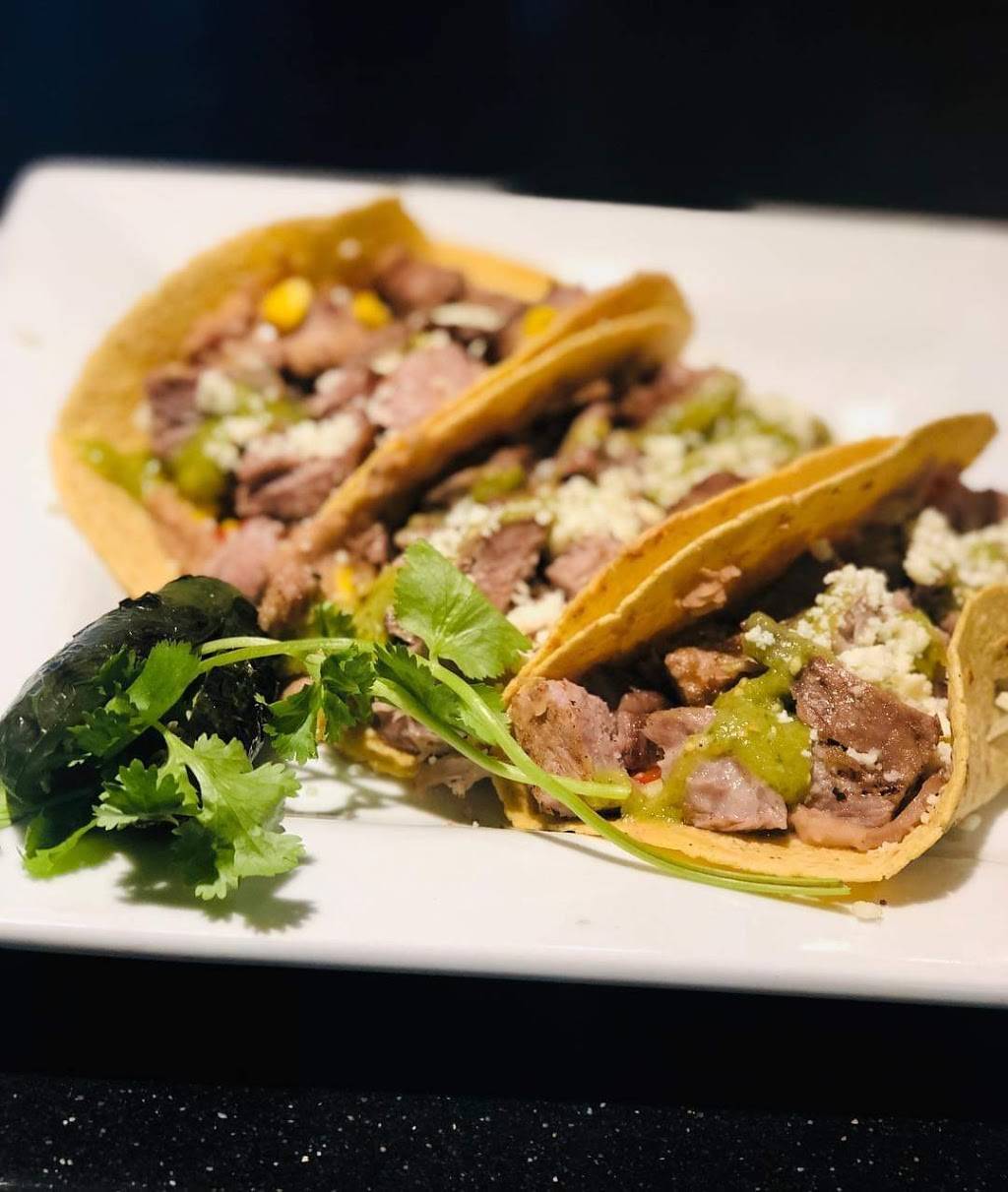 Lunch Box | restaurant | 190 Weston Rd, Weston, CT 06883, USA | 2032274808 OR +1 203-227-4808