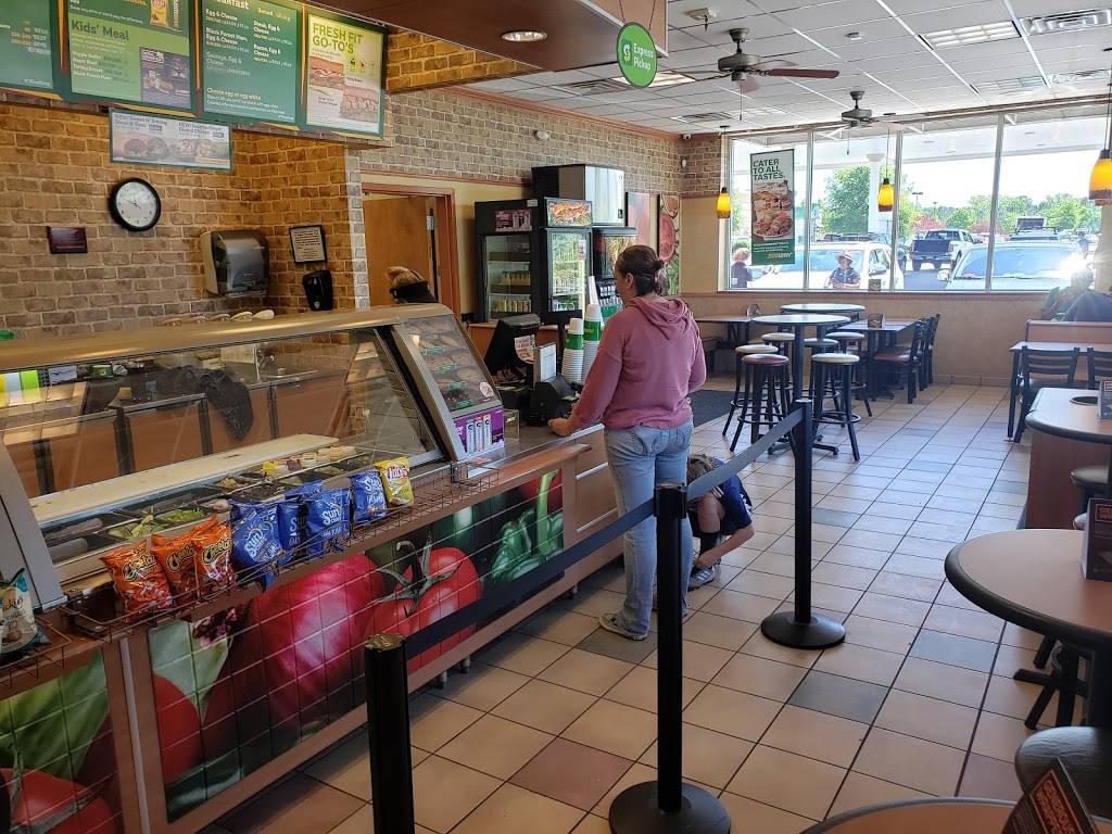 Subway | restaurant | 304 Pritchard Rd, Clayton, NC 27527, USA | 9193598505 OR +1 919-359-8505