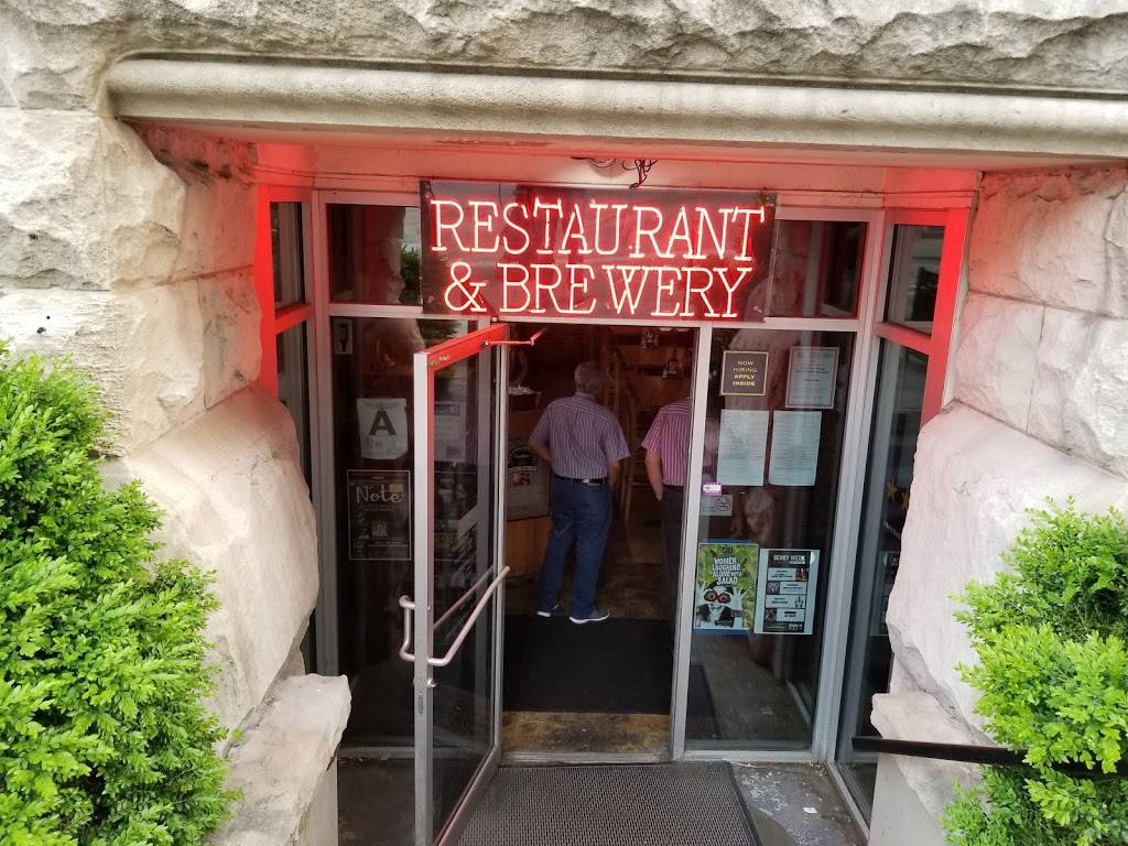 Bluegrass Brewing Co | restaurant | 300 W Main St, Louisville, KY 40202, USA | 5025620007 OR +1 502-562-0007