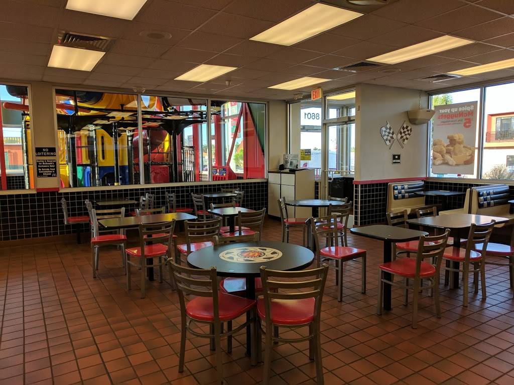 McDonalds | cafe | 8601 Central Ave NE, Albuquerque, NM 87108, USA | 5052559338 OR +1 505-255-9338