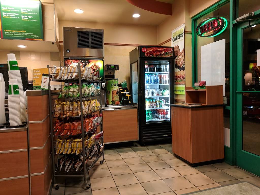Subway Restaurants | restaurant | 235 E Middlefield Rd #2, Mountain View, CA 94043, USA | 6509699100 OR +1 650-969-9100