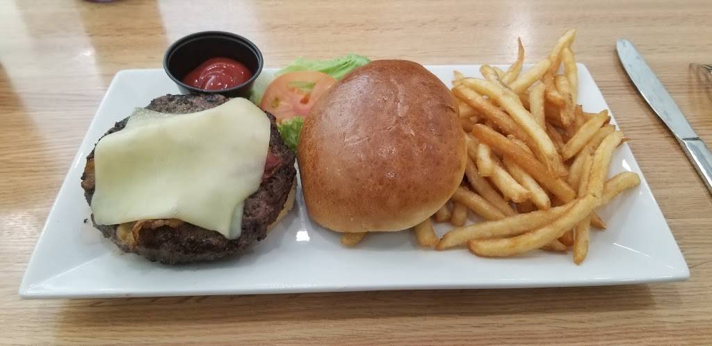 Rhetts Bar & Grill | restaurant | 134 Wood Ridge Terrace Suite 100, Zion Crossroads, VA 22942, USA | 5408326280 OR +1 540-832-6280