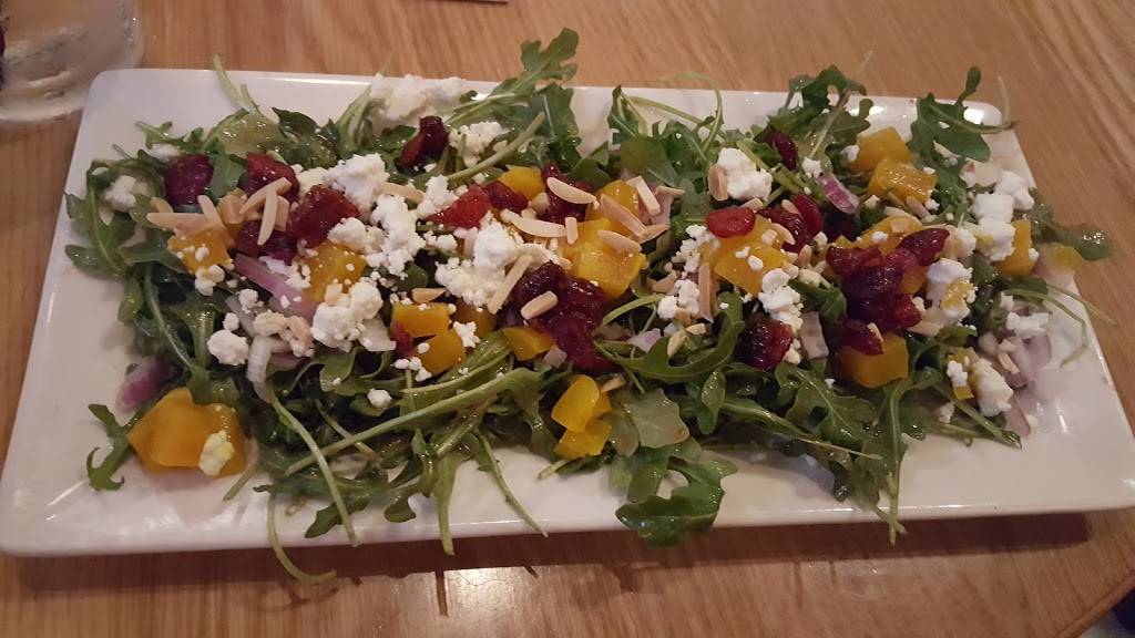 BJs Restaurant & Brewhouse | restaurant | 2609 S Stemmons Fwy, Lewisville, TX 75067, USA | 9724599700 OR +1 972-459-9700