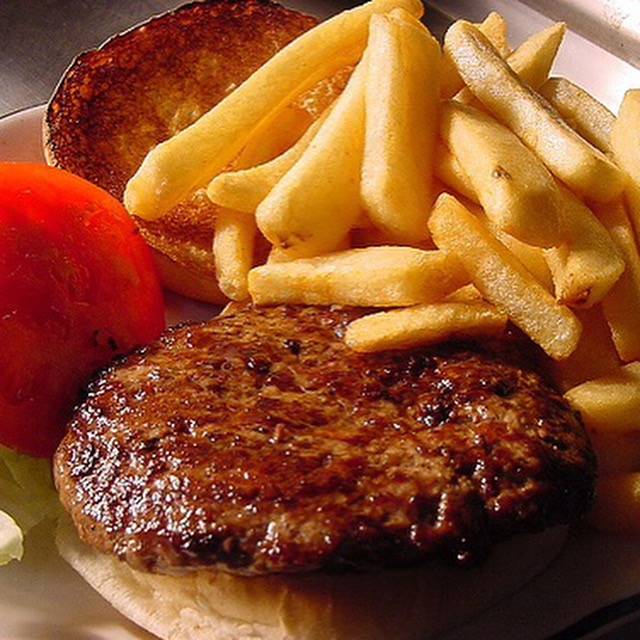 Boulevard Diner | restaurant | 9201 Bergen Blvd, Fairview, NJ 07022, USA | 2018612006 OR +1 201-861-2006