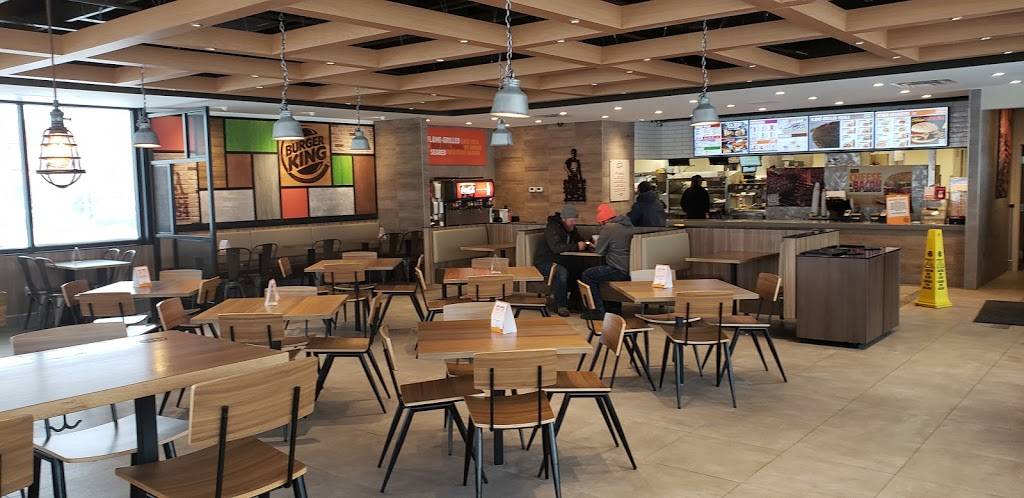 Burger King | restaurant | 2814 5th Ave S, Fort Dodge, IA 50501, USA | 5159558845 OR +1 515-955-8845