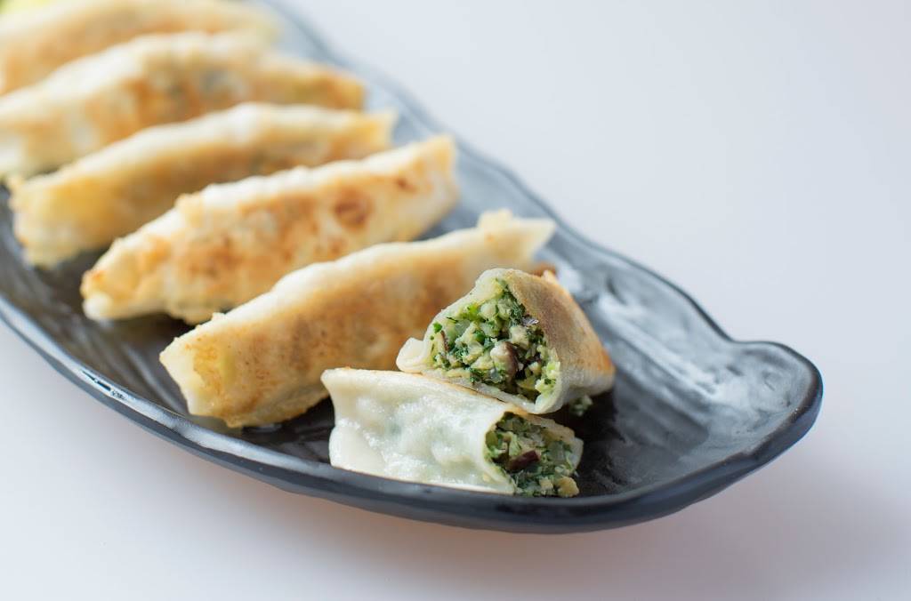 Dough Zone Dumpling House | restaurant | 15920 NE 8th St #3, Bellevue, WA 98008, USA | 4256418000 OR +1 425-641-8000