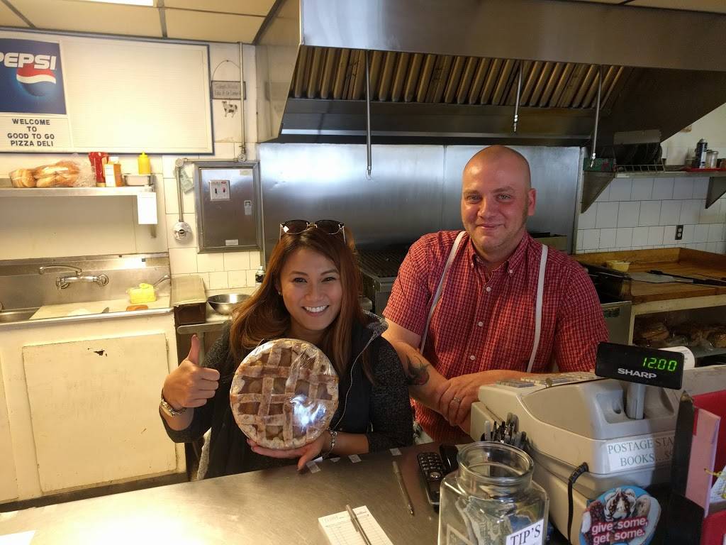 Good-To-Go Pizza Deli | restaurant | 3237 Eastlake Blvd, New Washoe City, NV 89704, USA | 7758497777 OR +1 775-849-7777