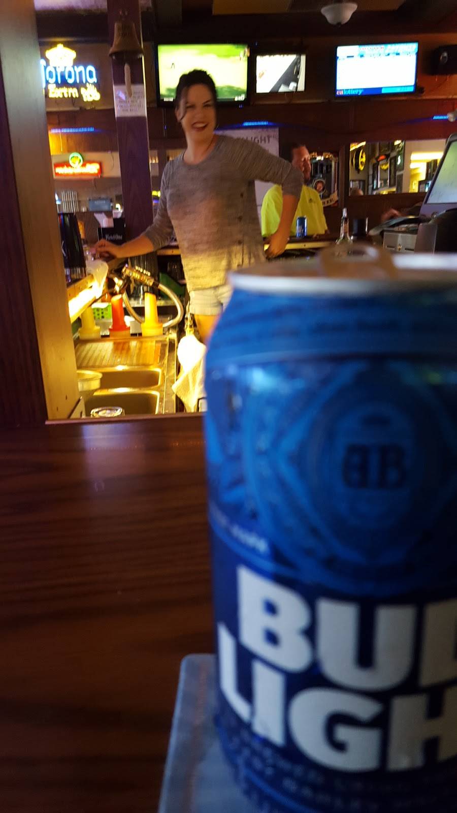 Lancers | restaurant | 5627 E Kings Canyon Rd # 108, Fresno, CA 93727, USA | 5592511860 OR +1 559-251-1860