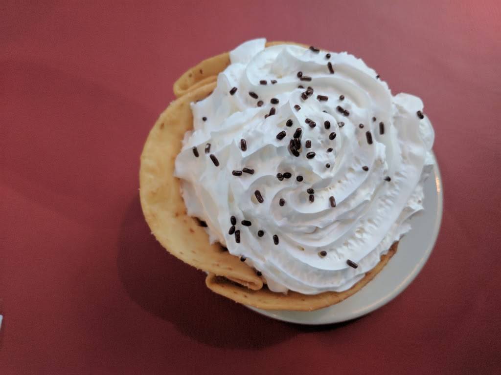 La Hacienda de Roselle | restaurant | 35 W Irving Park Rd, Roselle, IL 60172, USA | 6308939009 OR +1 630-893-9009