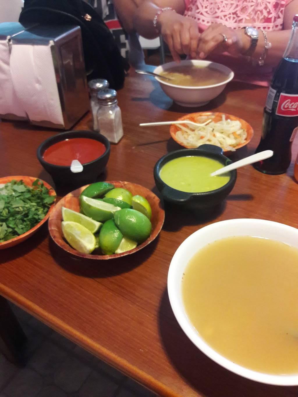 Barbacoa estilo Toluca | restaurant | 2609 S Hill St, Los Angeles, CA 90007, USA | 2132483068 OR +1 213-248-3068