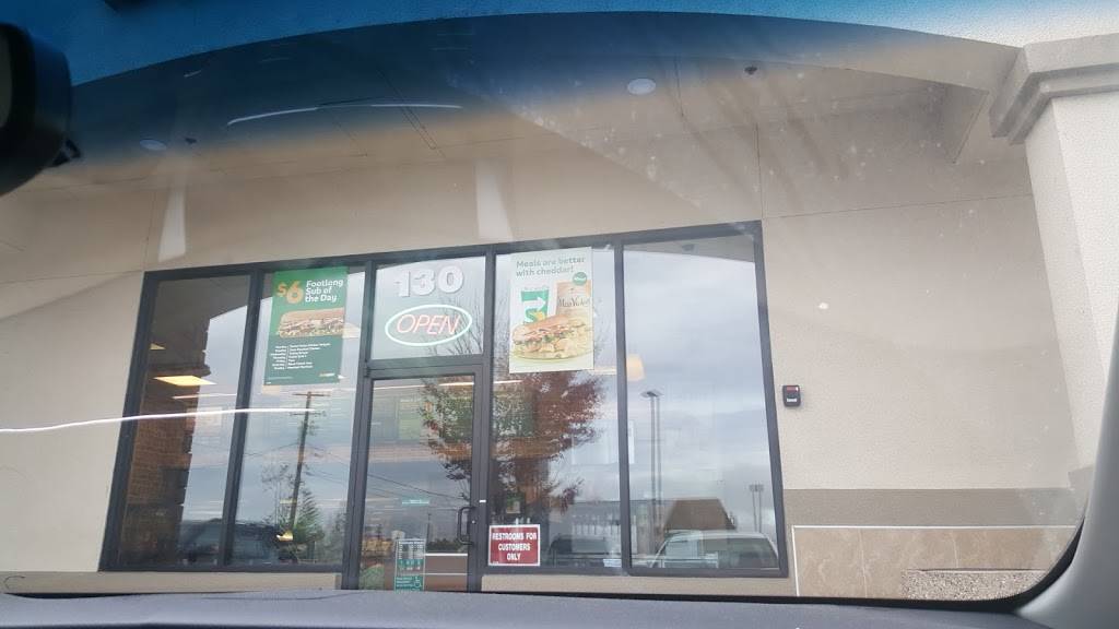 Subway | restaurant | 130 12th St, Marysville, CA 95901, USA | 5307439920 OR +1 530-743-9920