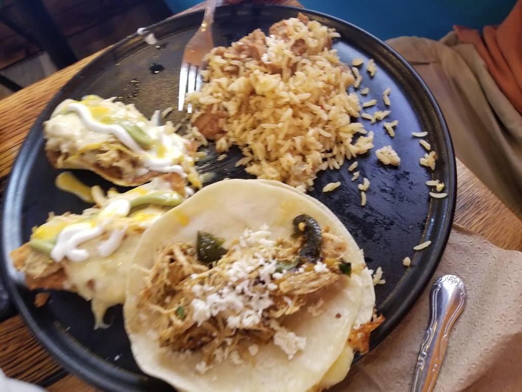 Hacienda Tacos | restaurant | 12086 N May Ave, Oklahoma City, OK 73120, USA | 4052543140 OR +1 405-254-3140