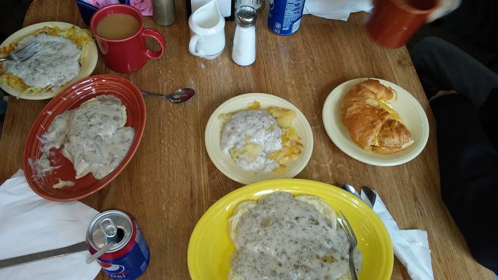 L&B Donuts & Catering | restaurant | 418 Market St, East Liverpool, OH 43920, USA | 3303850568 OR +1 330-385-0568