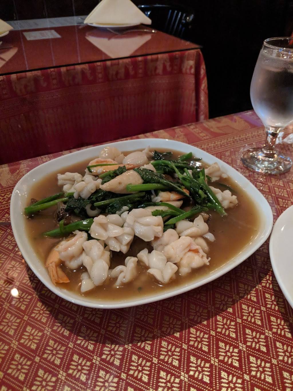 Seeda | restaurant | 28 N Central Ave, Valley Stream, NY 11580, USA | 5165612626 OR +1 516-561-2626