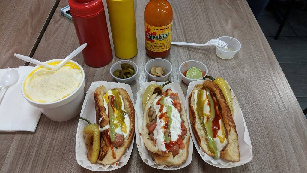 La Pasadita Hot Dogs | restaurant | 8243 W Indian School Rd #2, Phoenix, AZ 85033, USA | 6232246500 OR +1 623-224-6500