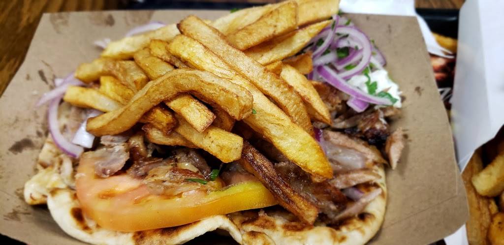 Super Pitas | restaurant | 7041 N Milwaukee Ave, Niles, IL 60714, USA | 8474232050 OR +1 847-423-2050