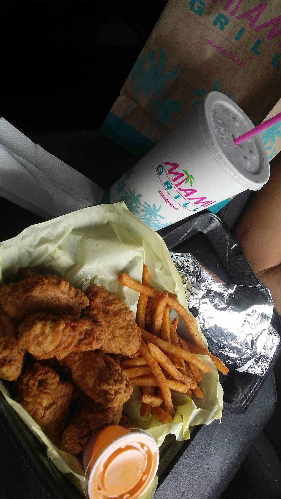 Miami Grill | restaurant | 4513 Lake Worth Rd, Greenacres, FL 33463, USA | 5616413999 OR +1 561-641-3999