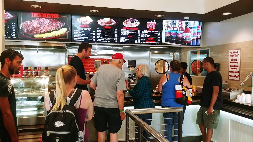 Gates Bar-B-Q | restaurant | 10440 E US Hwy 40, Independence, MO 64055, USA | 8163535880 OR +1 816-353-5880