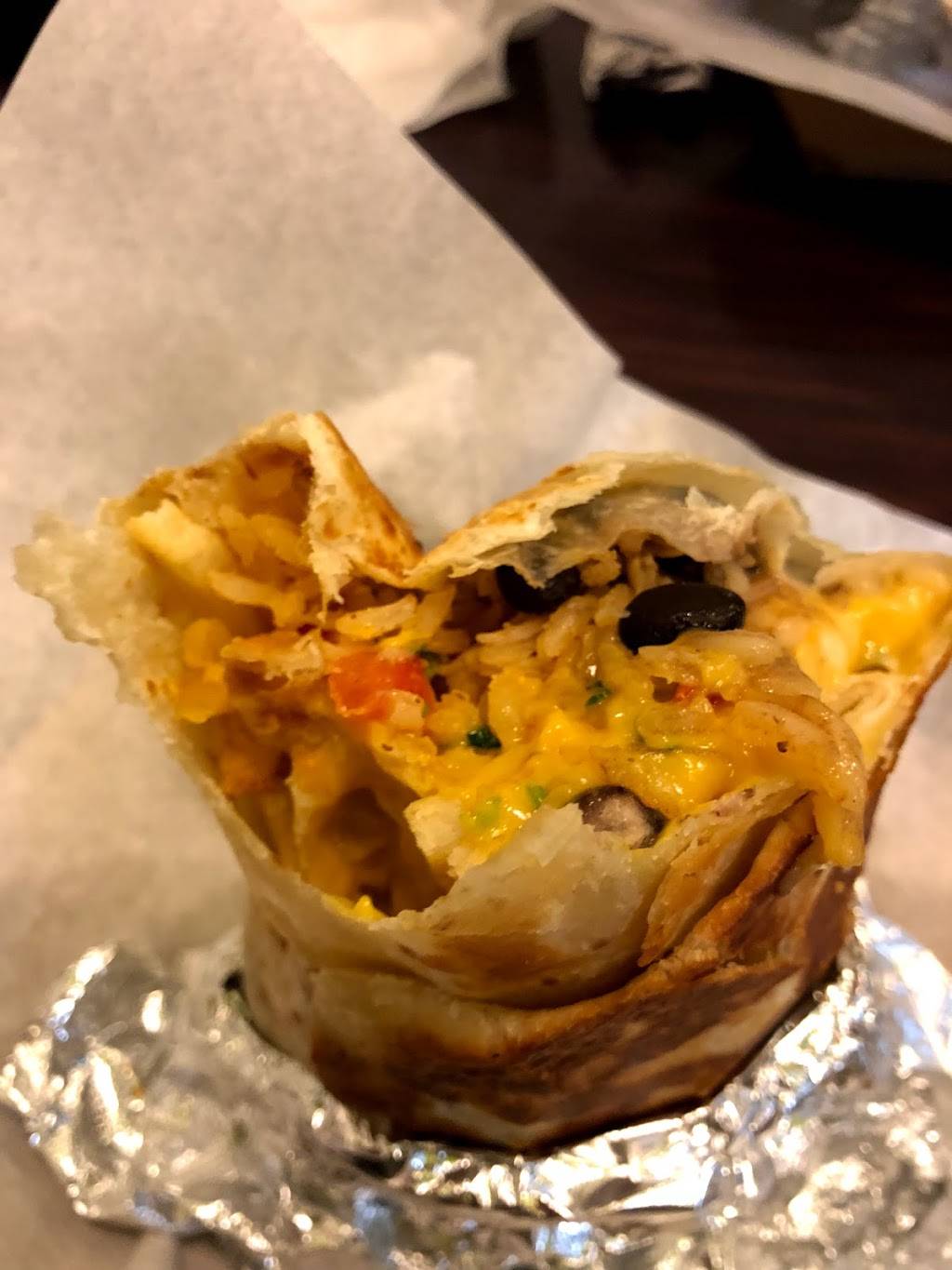 Iguanas Burritozilla | restaurant | 4300 Great America Pkwy #116, Santa Clara, CA 95054, USA | 6692663200 OR +1 669-266-3200