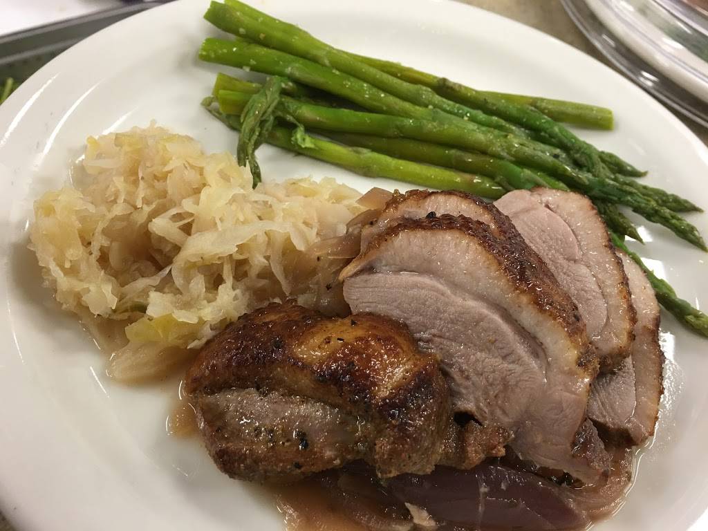 Clubhouse Restaurant | restaurant | 23154 Wetstone Ln, California, MD 20619, USA | 2402378315 OR +1 240-237-8315