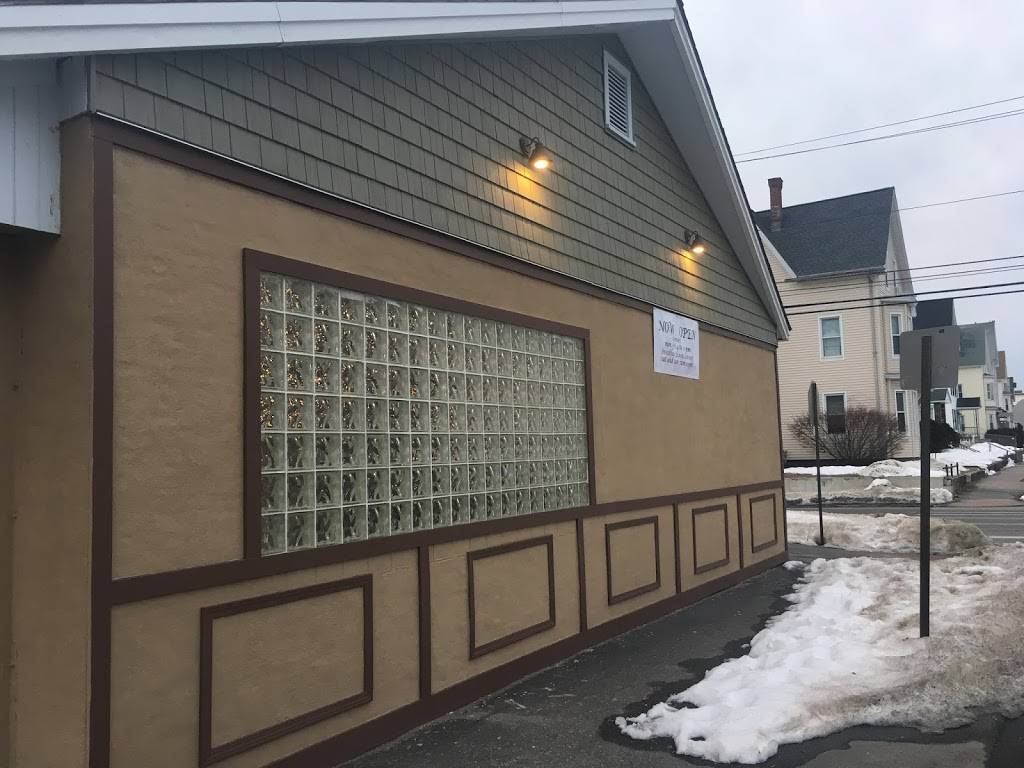 Frickers Neighborhood Grill | restaurant | 250 Dubuque St, Manchester, NH 03102, USA | 6032065749 OR +1 603-206-5749