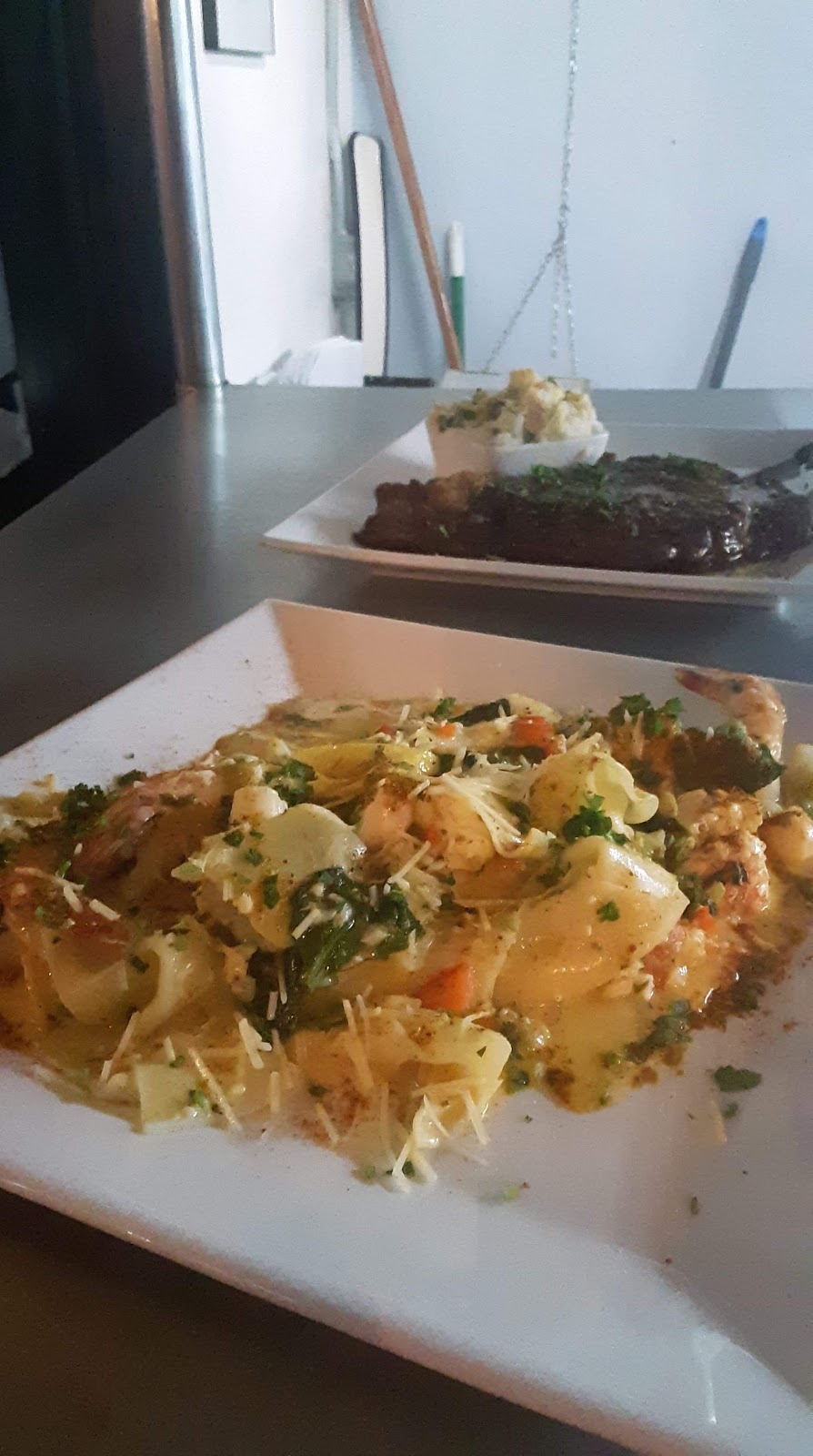 Micks 33s Lounge | restaurant | 101 W College Ave, Silver City, NM 88061, USA | 5755971933 OR +1 575-597-1933