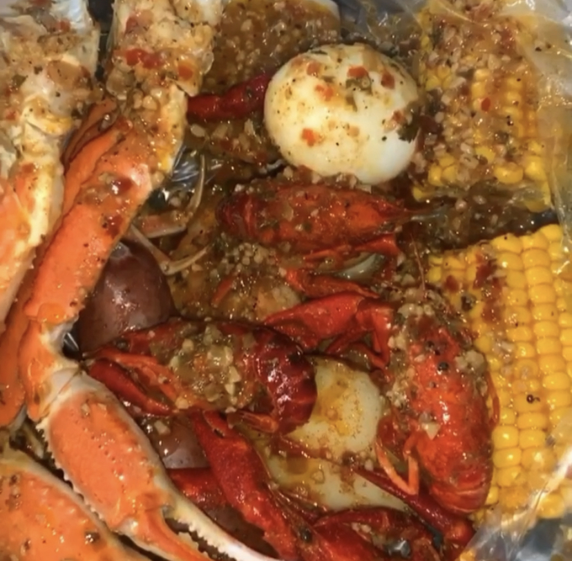 The Bag Lady Detroit | restaurant | 15060 Troester St, Detroit, MI 48205, USA | 2486785556 OR +1 248-678-5556