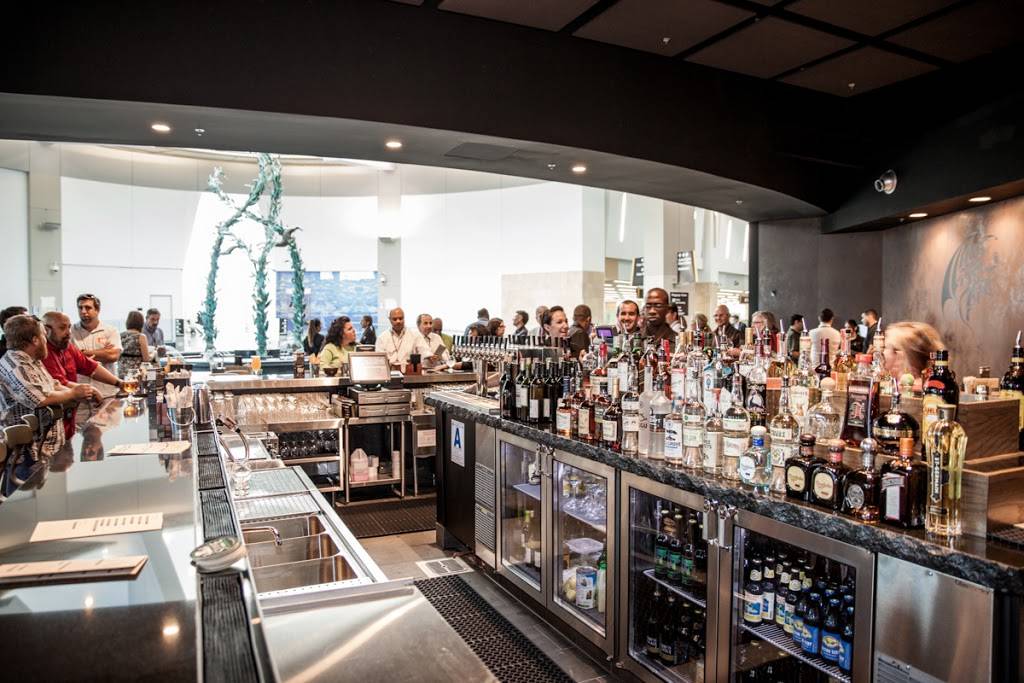 Stone Brewing | restaurant | 3225 N Harbor Dr, San Diego, CA 92101, USA | 6196868533 OR +1 619-686-8533