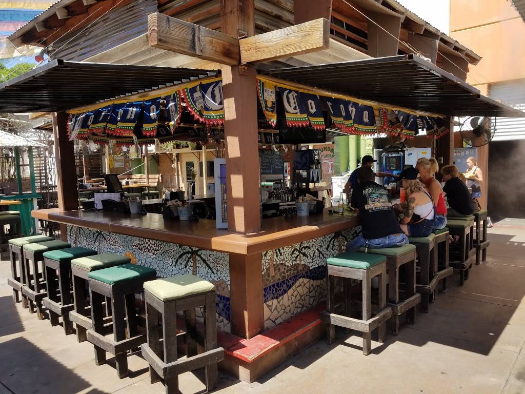 Dos Gringos Mesa | restaurant | 1958 S Greenfield Rd, Mesa, AZ 85206, USA | 4806335525 OR +1 480-633-5525