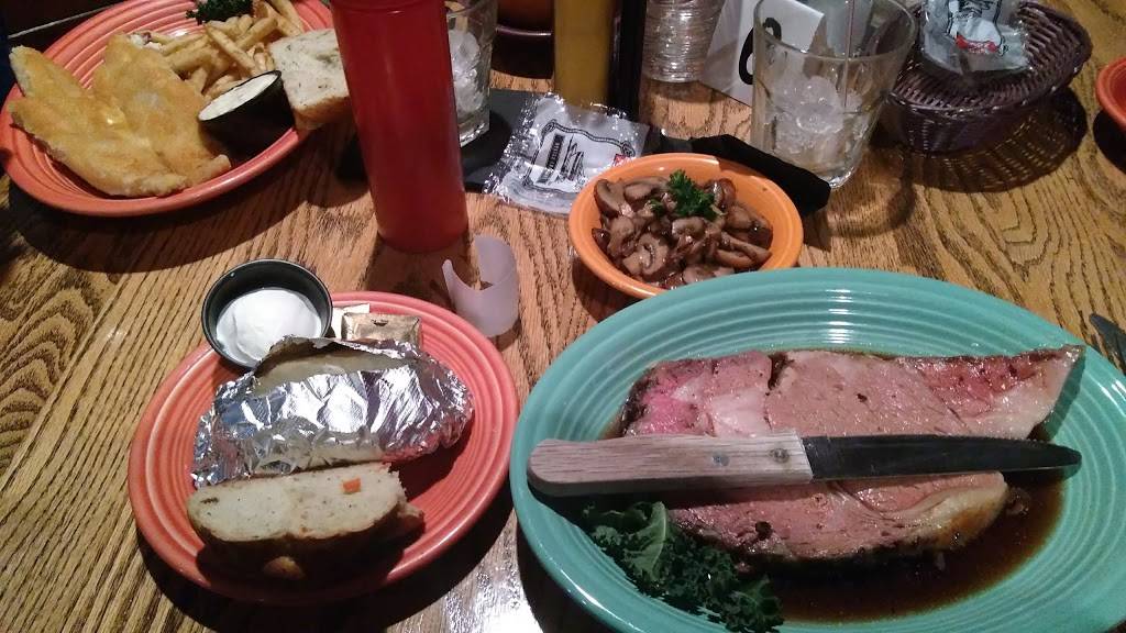 Sunset Bar & Grill/Boat Launch | restaurant | 3810 Rileys Point Rd, Sturgeon Bay, WI 54235, USA | 9208245130 OR +1 920-824-5130