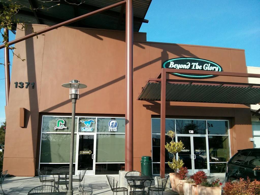 Beyond the Glory Sports Bar and Grill | restaurant | 1371 N McDowell Blvd #130, Petaluma, CA 94954, USA | 7079718366 OR +1 707-971-8366
