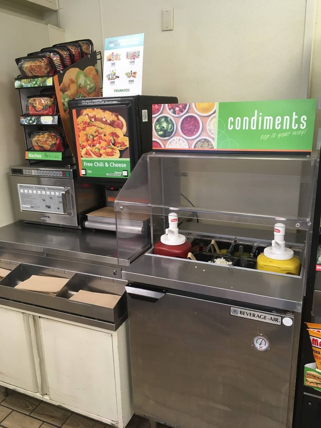 7-Eleven | bakery | 1400 Florida A1A, Vero Beach, FL 32963, USA | 7722319209 OR +1 772-231-9209