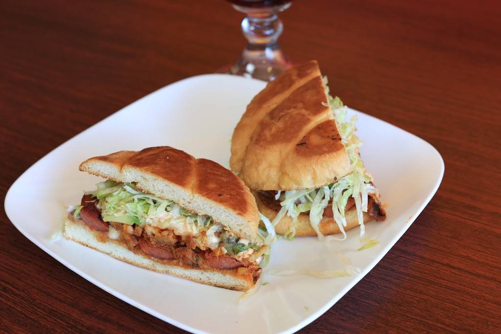 Zocalo Mexican Bar and Grill | restaurant | 203 Butterfield Rd, Vernon Hills, IL 60061, USA | 2245135477 OR +1 224-513-5477