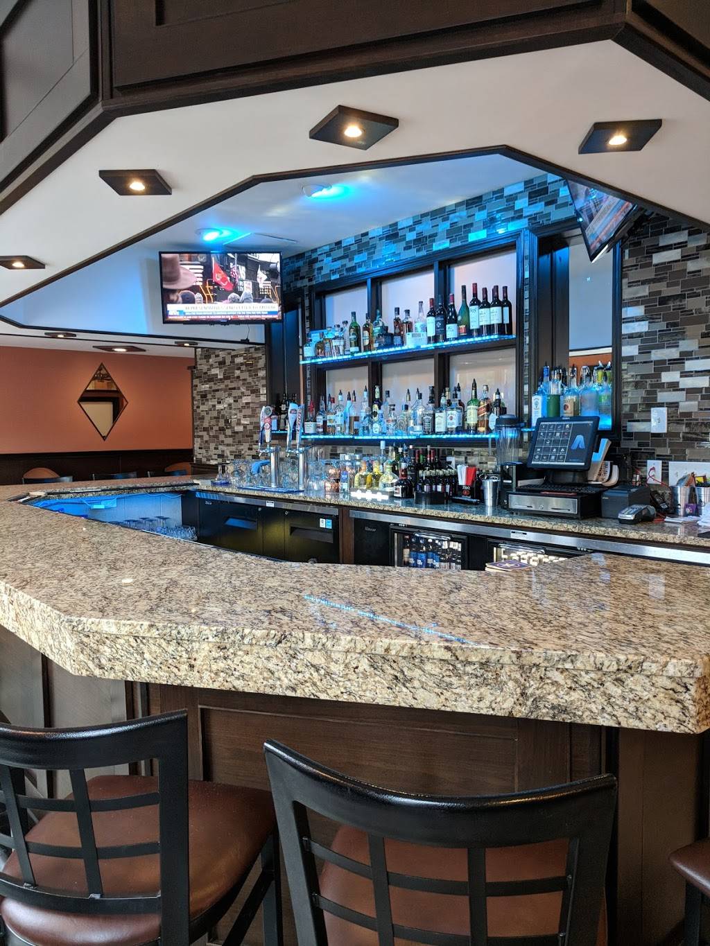 Carlos pizzeria and bar | restaurant | 295 Wawayanda Ave, Middletown, NY 10940, USA | 8457754662 OR +1 845-775-4662