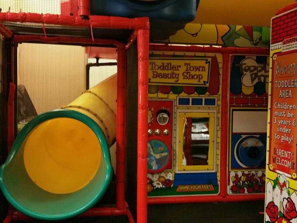 Chick-fil-A | restaurant | 4585 N Oracle Rd, Tucson, AZ 85705, USA | 5204082456 OR +1 520-408-2456