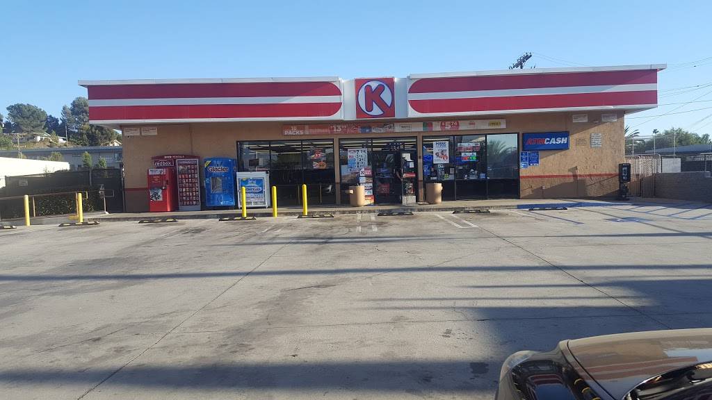 Circle K | meal takeaway | 1161 E Valley Pkwy, Escondido, CA 92025, USA | 7607472634 OR +1 760-747-2634