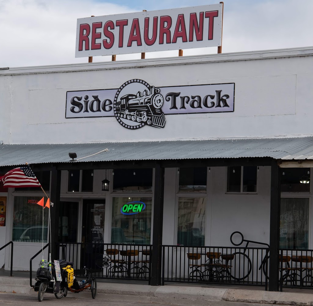 Side Track Restaurant | restaurant | 190 Clover St, Caliente, NV 89008, USA | 7757263164 OR +1 775-726-3164