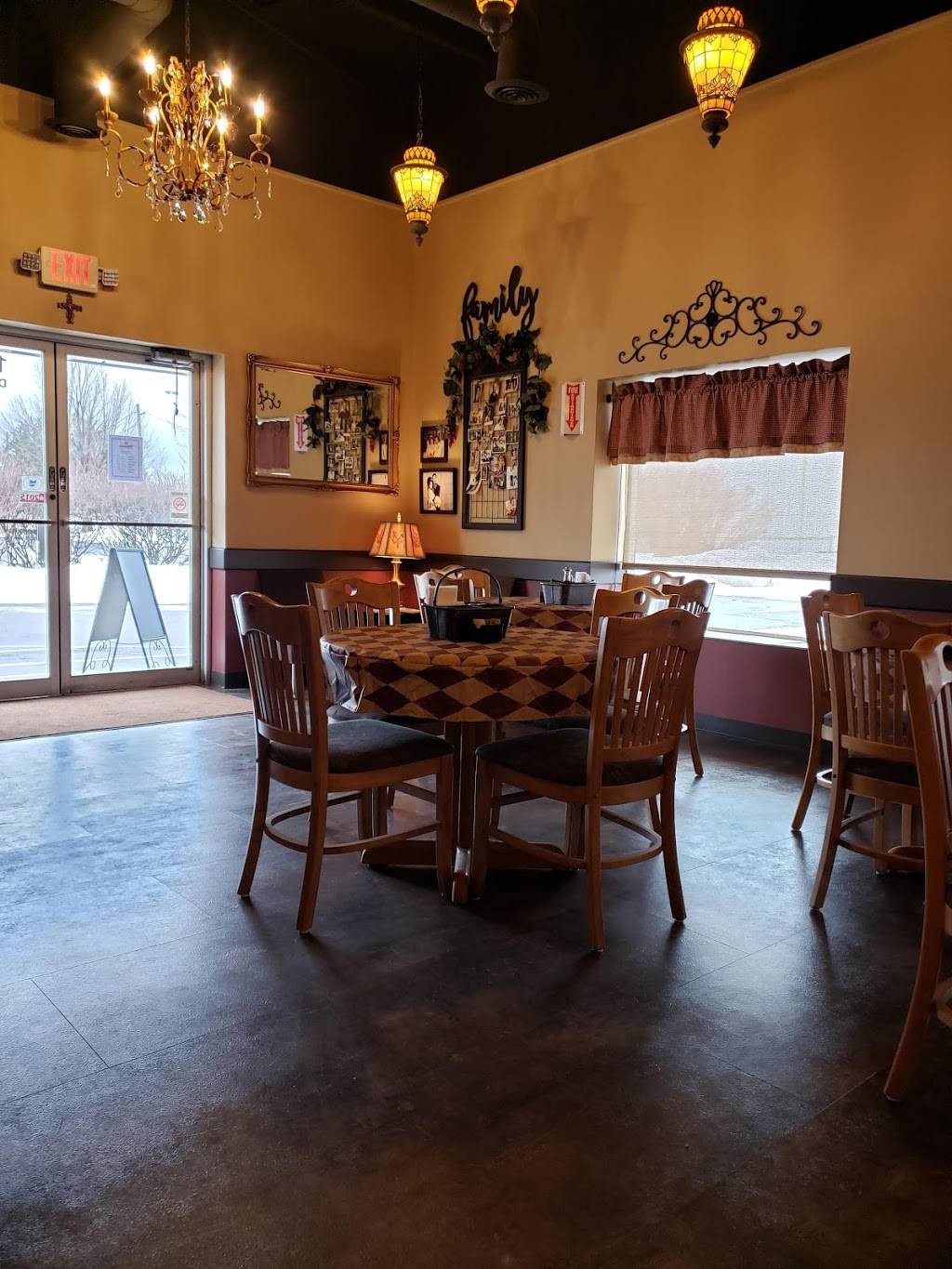 Marias Little Italy | restaurant | 1969 B Dekalb Ave, Sycamore, IL 60178, USA | 8159011298 OR +1 815-901-1298