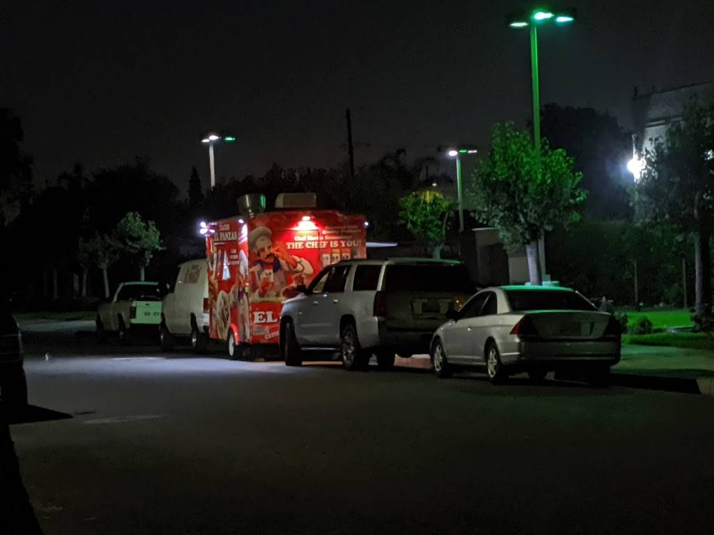 Tacos El Panzas | restaurant | 5121 W Lehnhardt Ave, Santa Ana, CA 92704, USA | 7149296632 OR +1 714-929-6632