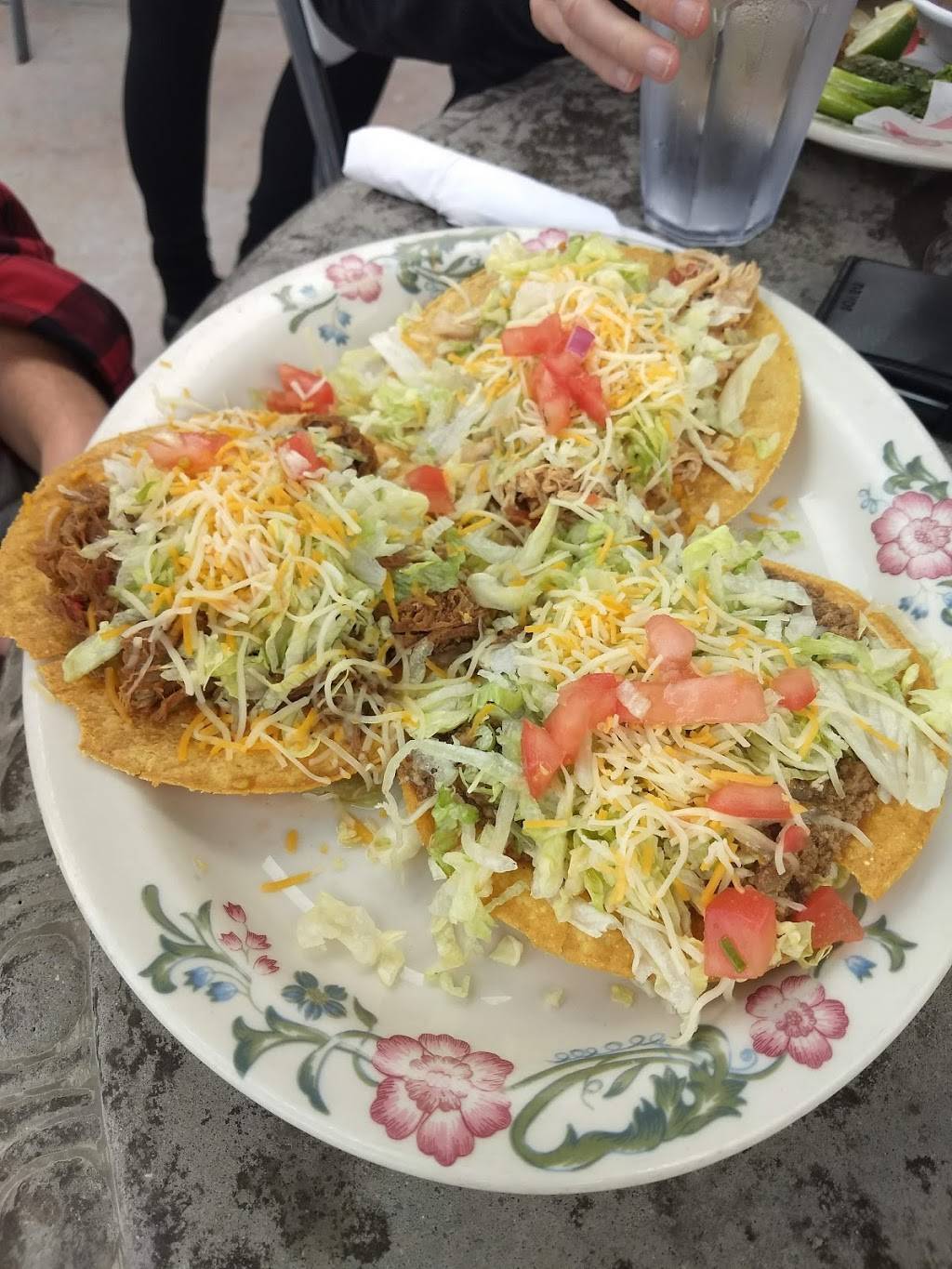 El Tapatio | restaurant | 714 Golden Ridge Rd, Golden, CO 80401, USA | 3032797565 OR +1 303-279-7565