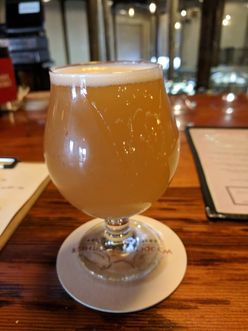 Woodcock Brothers Brewery | restaurant | 638 Lake St, Wilson, NY 14172, USA | 7163334000 OR +1 716-333-4000