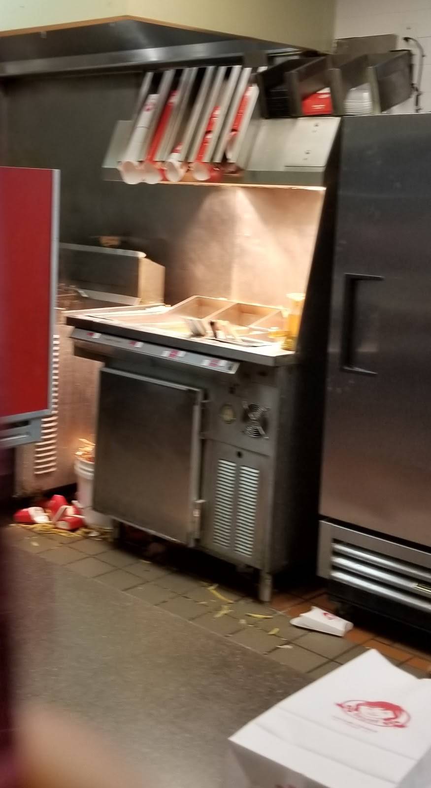 Wendys | restaurant | 2631 Airport Rd, Jackson, MI 49202, USA | 5177825078 OR +1 517-782-5078