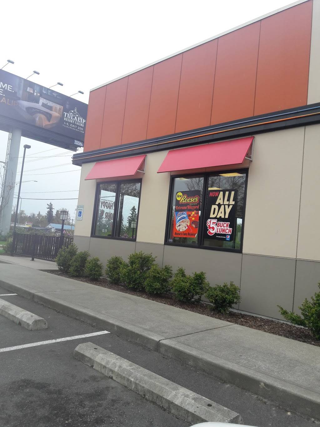 Dairy Queen Grill & Chill | restaurant | 3614 121st St SW, Lynnwood, WA 98087, USA | 4253478855 OR +1 425-347-8855