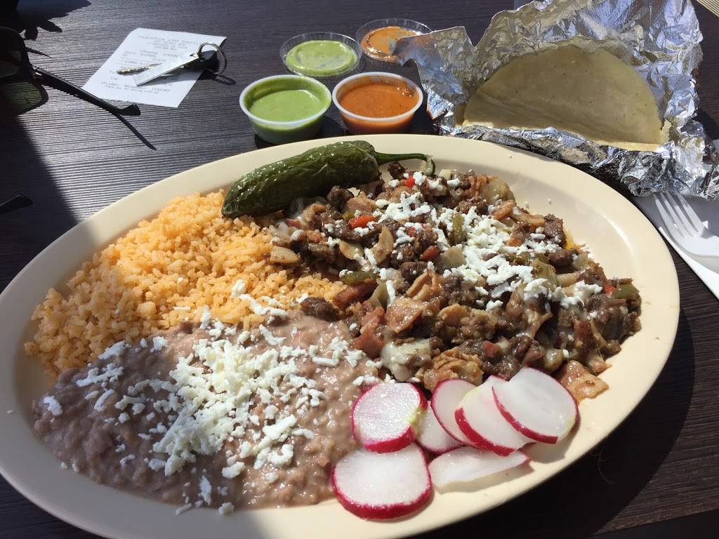 Taqueria Los Padilla | restaurant | 3437 Foothill Blvd, La Crescenta, CA 91214, USA | 8183697801 OR +1 818-369-7801