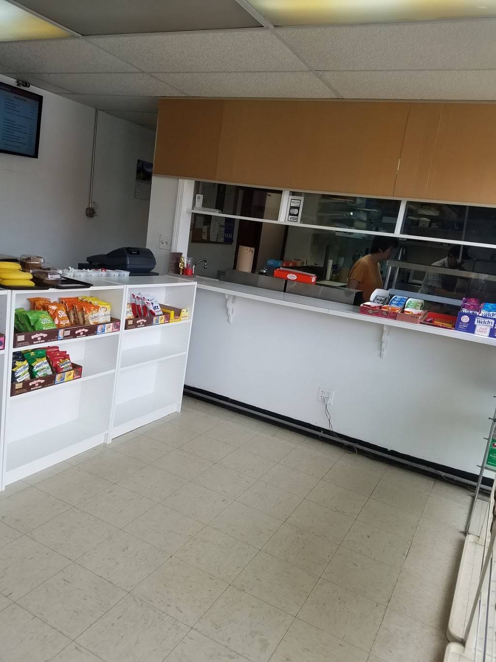 Pickett Deli | restaurant | 820 S Pickett St, Alexandria, VA 22304, USA | 7038238822 OR +1 703-823-8822