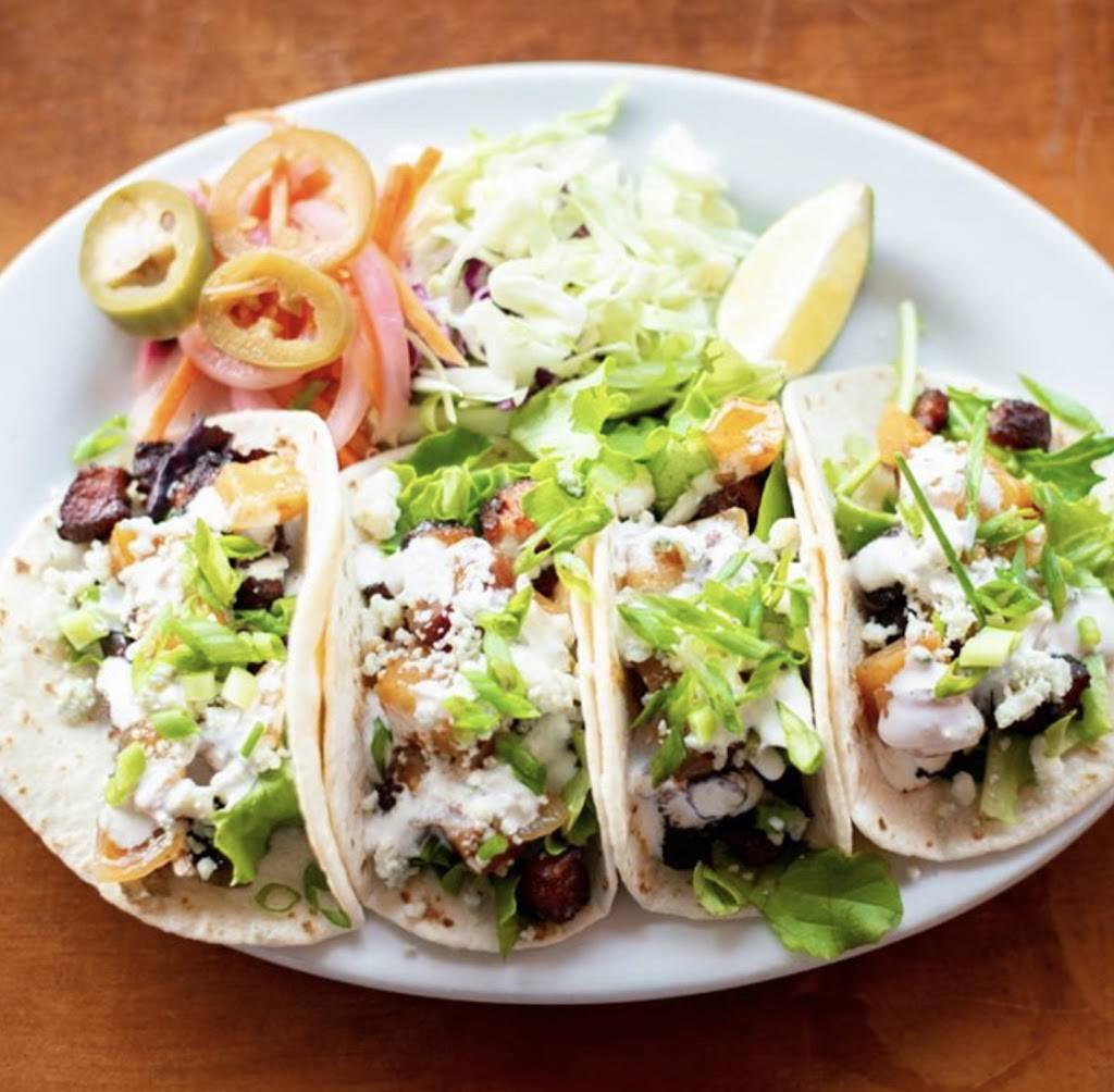 Placerville Public House | restaurant | 414 Main St, Placerville, CA 95667, USA | 5303033792 OR +1 530-303-3792