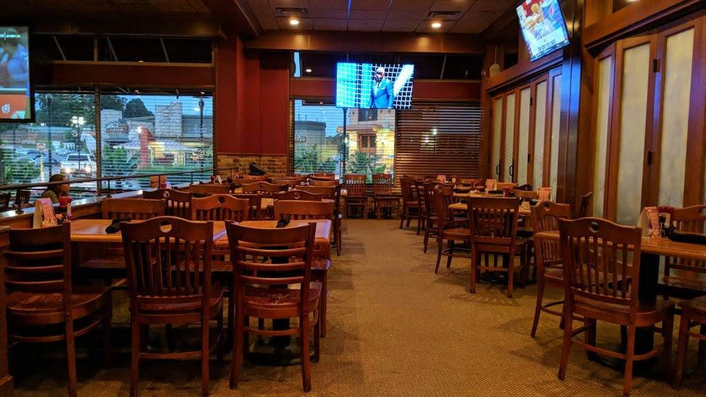 Champps | restaurant | 819 Eastview Mall, Victor, NY 14564, USA | 5852233310 OR +1 585-223-3310