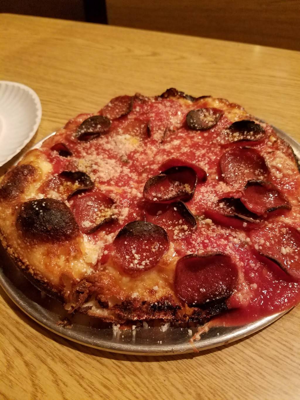 Scarrs Pizza | restaurant | 22 Orchard St, New York, NY 10002, USA | 2123343481 OR +1 212-334-3481