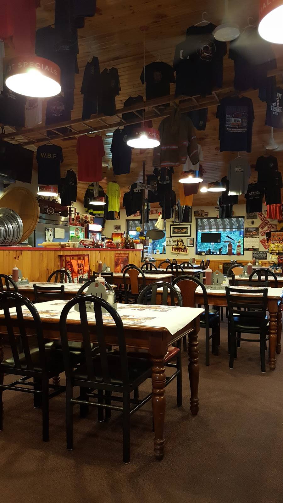 Firehouse Pizza | restaurant | 13524 S Eagle Valley Rd, Tyrone, PA 16686, USA | 8146841990 OR +1 814-684-1990